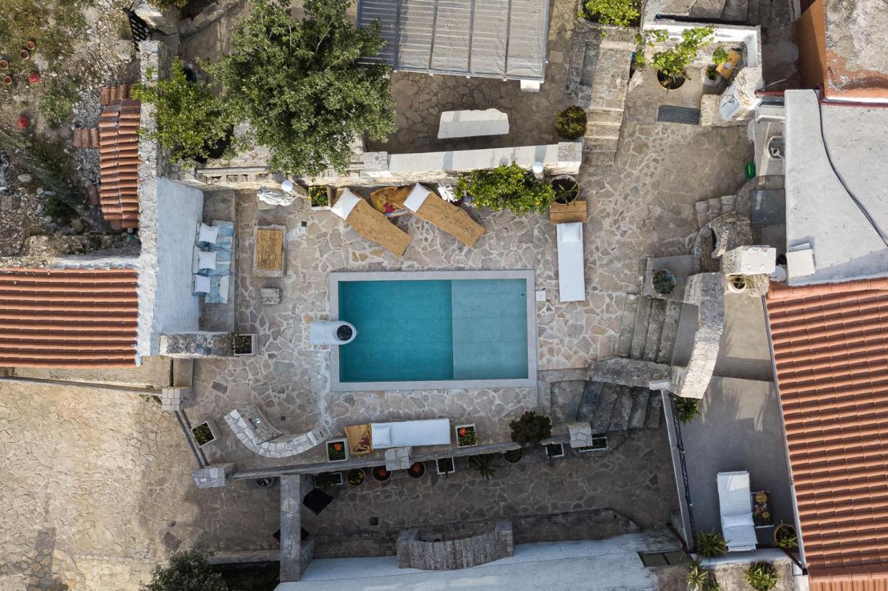 Antonia'S Stonebuilt Mansion With A Private Pool Villa Armenoi  Exterior photo